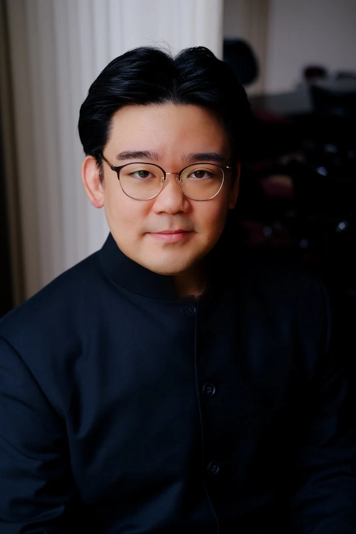 Portrait of Sungwook Kim